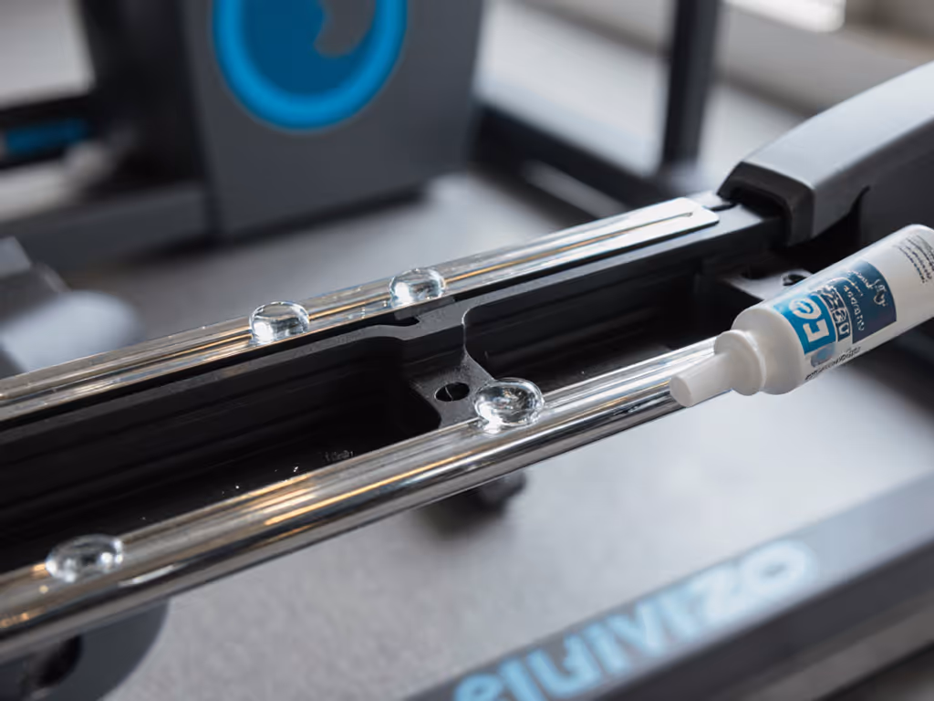 elliptical_pedal_rail_lubrication_points